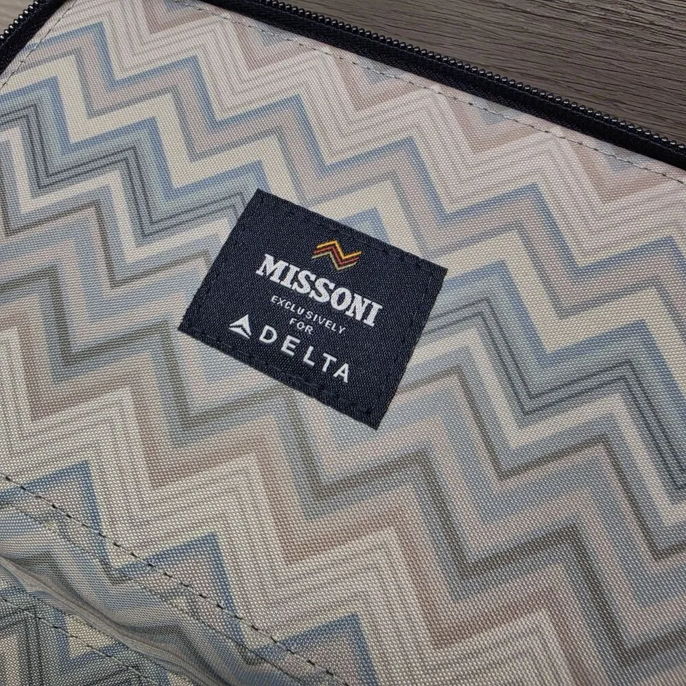 Missoni x Delta Navy Dark Blue One Business Class Cosmetics Makeup Travel Case